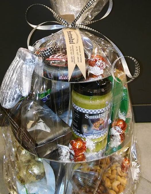 Kerstpakket “etagiére”…