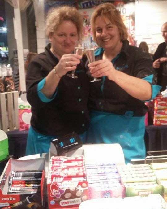 Na een drukke dag werden we verrast door een klant!…
