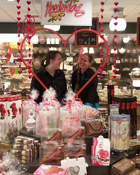 Moederdagactie Winkelcentrum @Urkerhard…